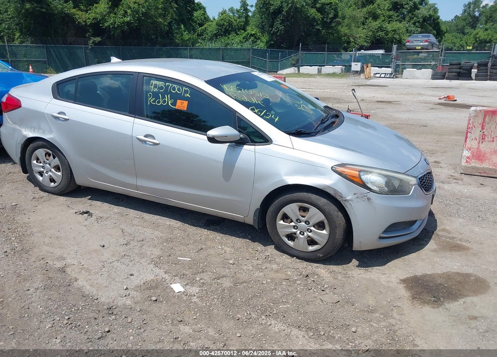 2015 KIA FORTE LX VIN: KNAFX4A61F5351055