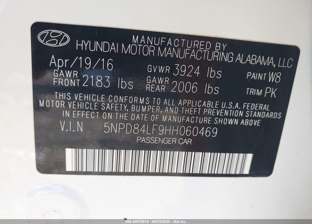 2017 HYUNDAI ELANTRA VIN: 5NPD84LF9HH060469