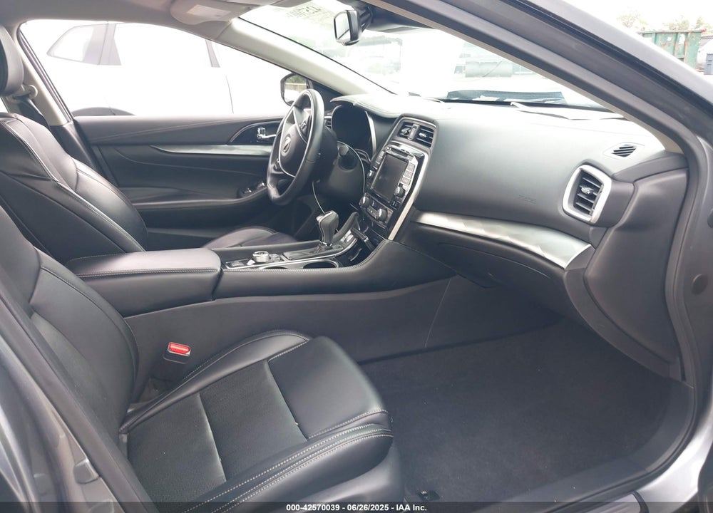 2023 NISSAN MAXIMA SV XTRONIC CVT VIN: 1N4AA6CV0PC508639