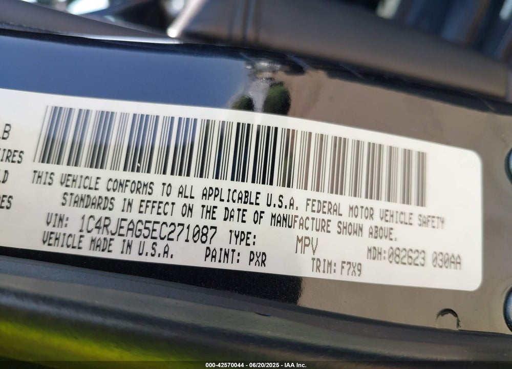 2014 JEEP GRAND CHEROKEE VIN: 1C4RJEAG5EC271087