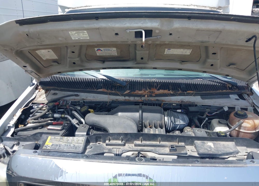 2008 FORD E-450 CUTAWAY VIN: 1FDXE45S78DA08534
