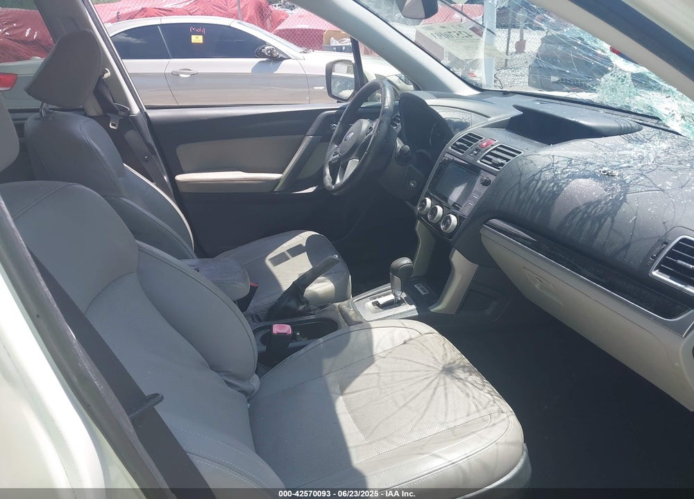 2018 SUBARU FORESTER VIN: JF2SJAJCXJH405744