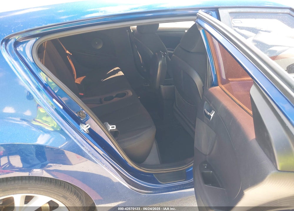 2016 HYUNDAI VELOSTER VIN: KMHTC6ADXGU257755
