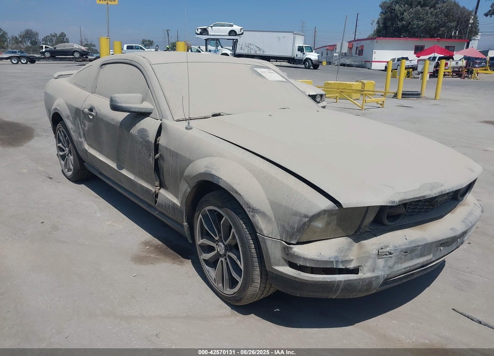 2005 FORD MUSTANG VIN: 1ZVFT80N355260024