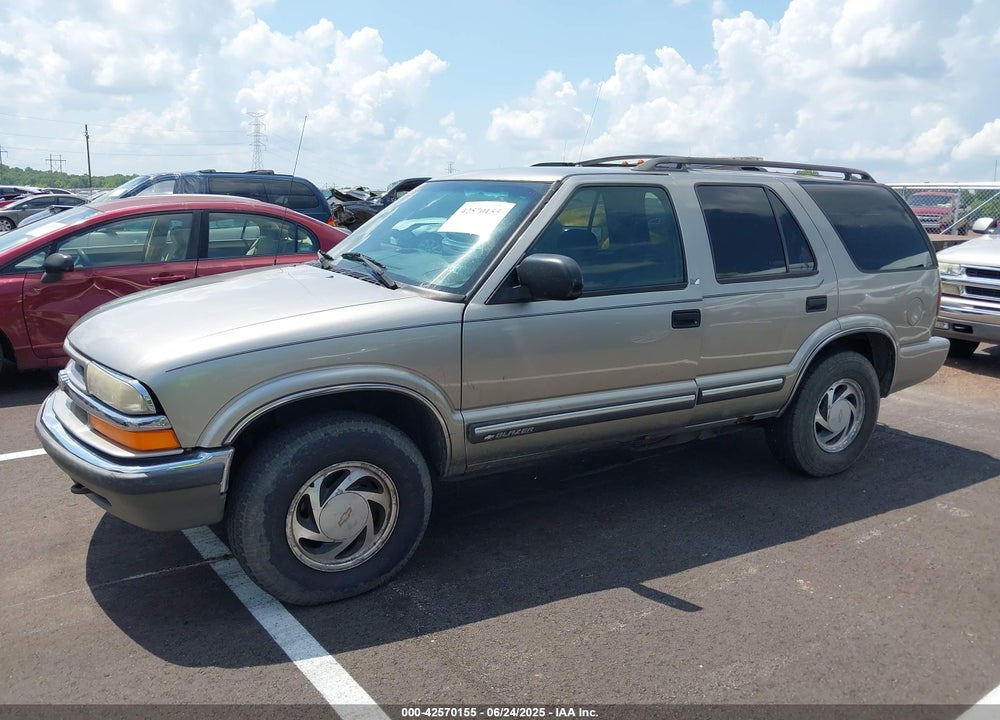 2001 CHEVROLET BLAZER LT VIN: 1GNDT13W812154502