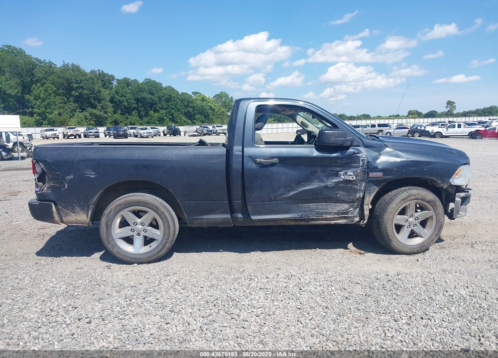 2014 RAM 1500 EXPRESS VIN: 3C6JR6AT9EG105006