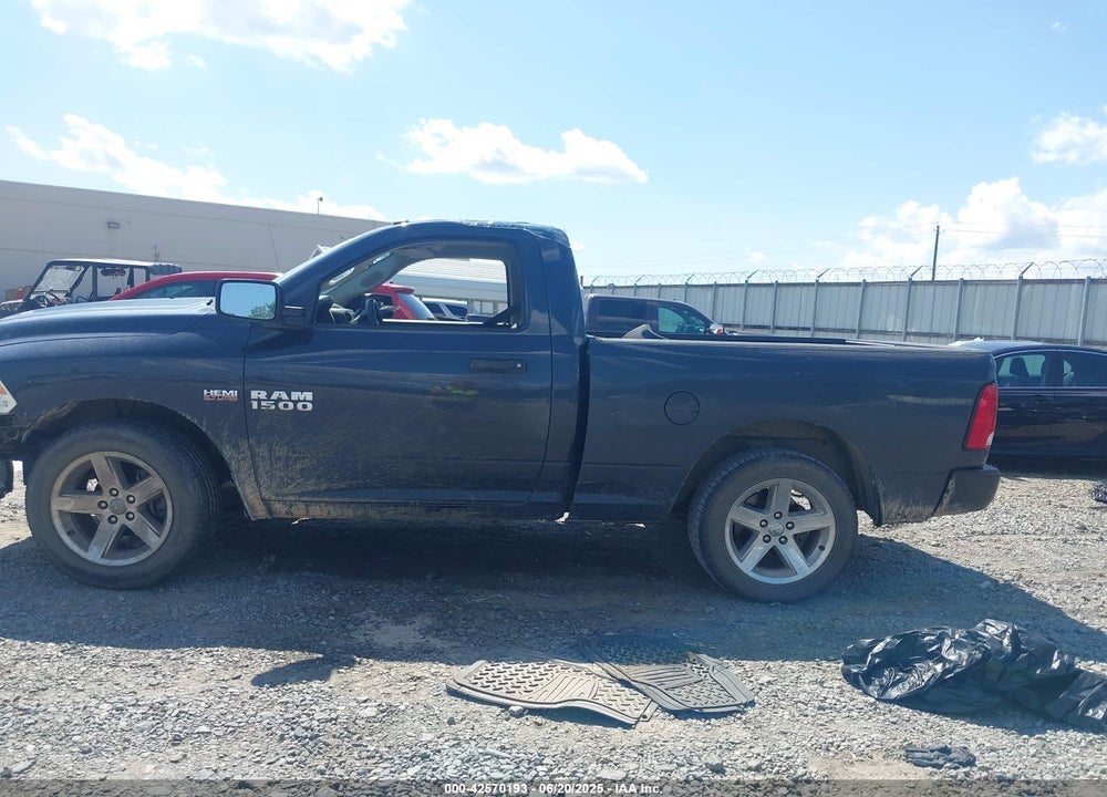2014 RAM 1500 EXPRESS VIN: 3C6JR6AT9EG105006