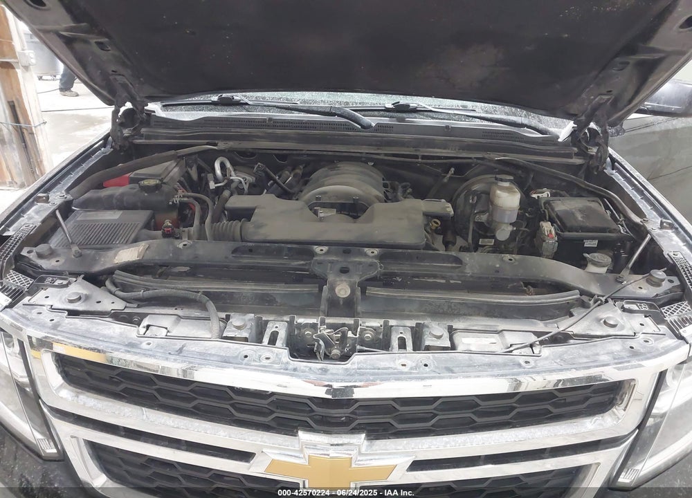 2020 CHEVROLET SUBURBAN 4WD LT VIN: 1GNSKHKC9LR279237