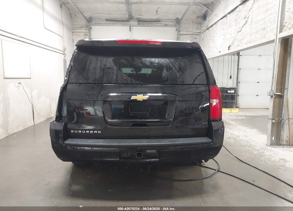 2020 CHEVROLET SUBURBAN 4WD LT VIN: 1GNSKHKC9LR279237