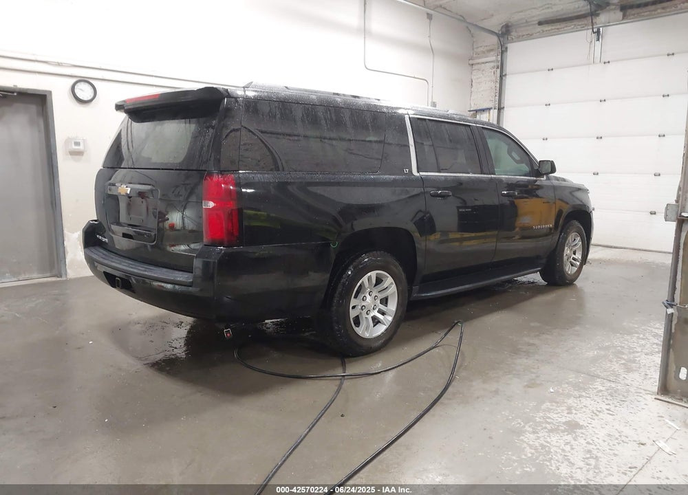 2020 CHEVROLET SUBURBAN 4WD LT VIN: 1GNSKHKC9LR279237