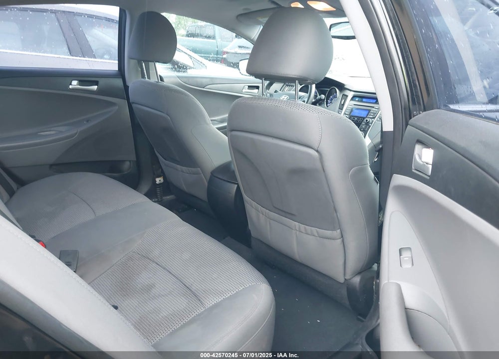 2012 HYUNDAI SONATA VIN: 5NPEB4AC0CH486638