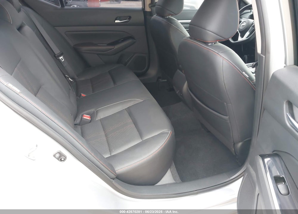2023 NISSAN ALTIMA SR FWD VIN: 1N4BL4CV9PN300105