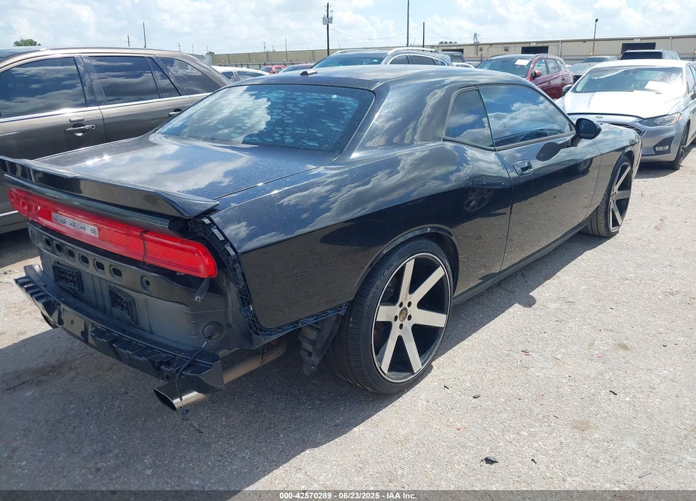 2010 DODGE CHALLENGER VIN: 2B3CJ4DV3AH218942