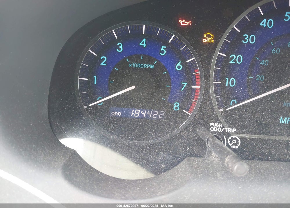 2008 TOYOTA SIENNA XLE VIN: 5TDZK22C28S100727