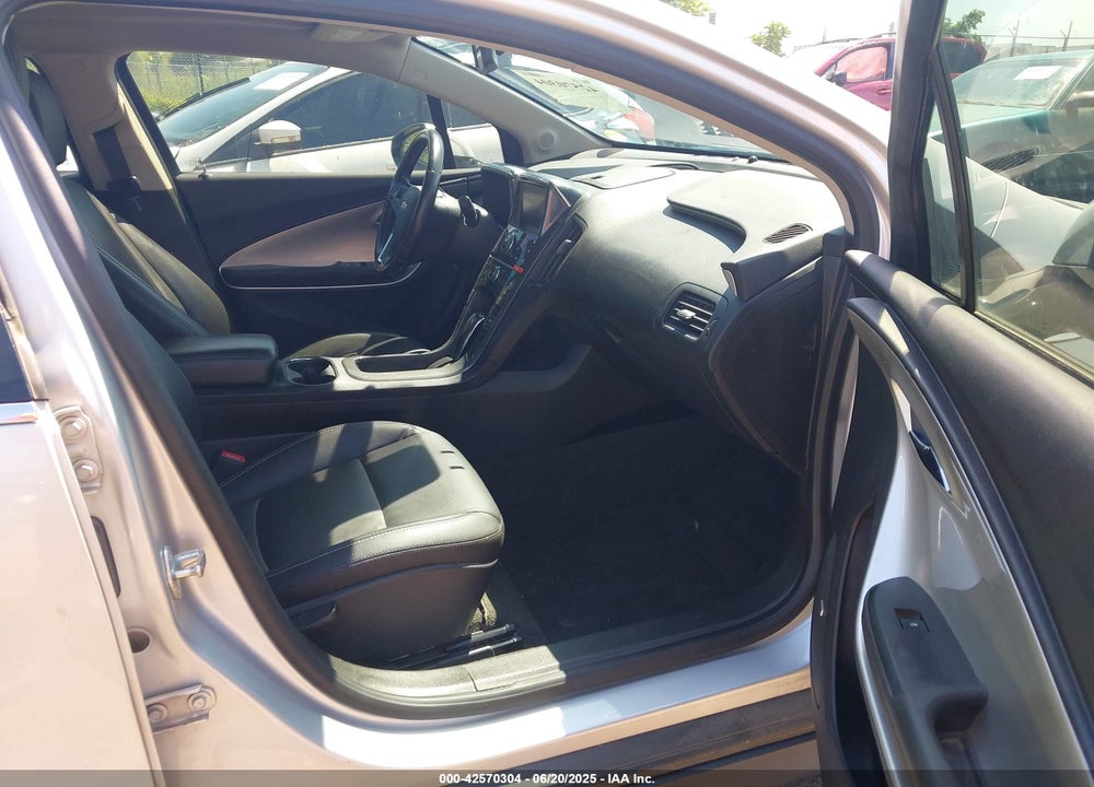 2013 CHEVROLET VOLT VIN: 1G1RB6E49DU147652