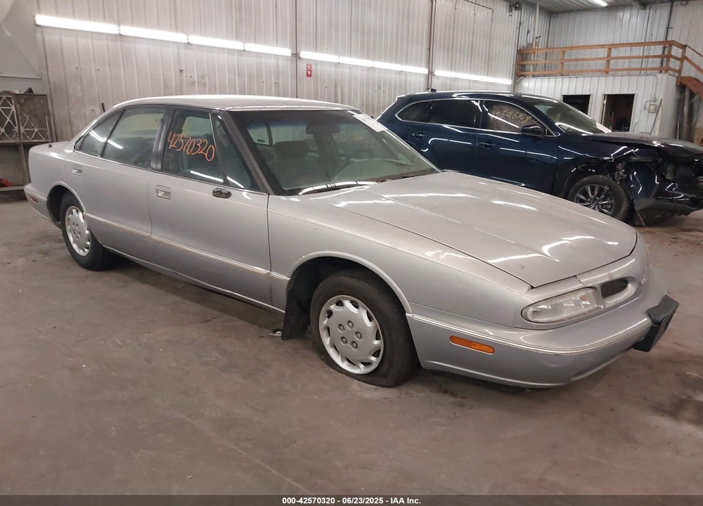 1997 OLDSMOBILE EIGHTY-EIGHT LS VIN: 1G3HN52KXV4858379