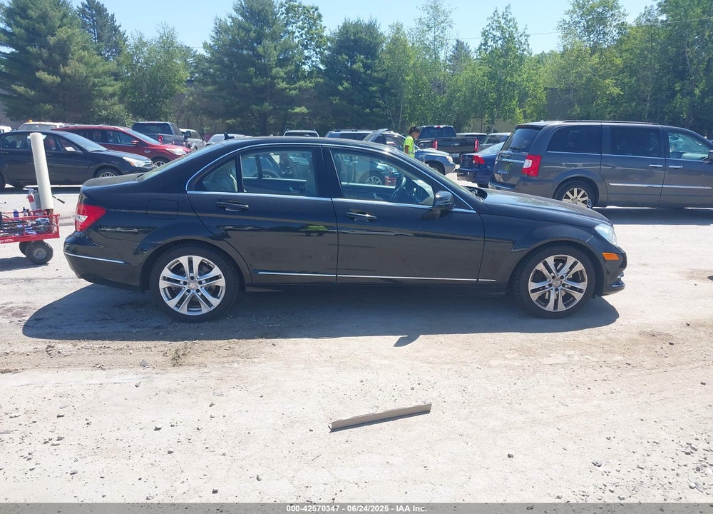 2013 MERCEDES-BENZ C CLASS VIN: WDDGF8ABXDR247478