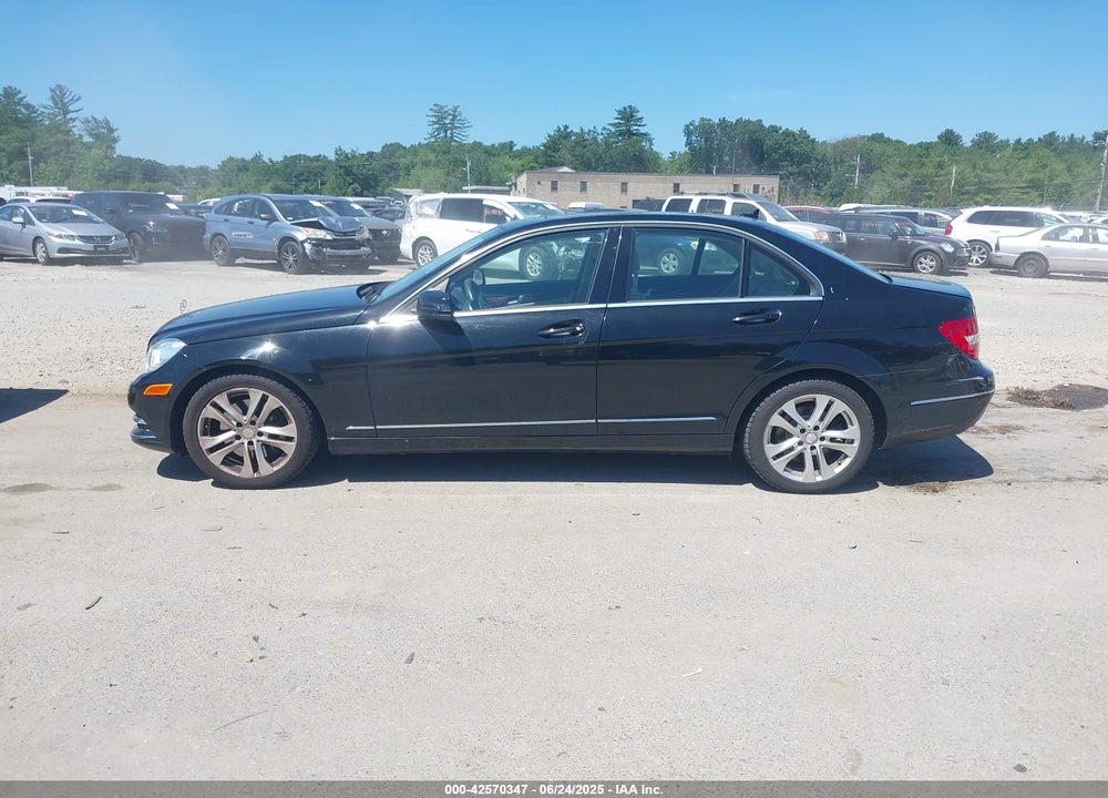 2013 MERCEDES-BENZ C CLASS VIN: WDDGF8ABXDR247478