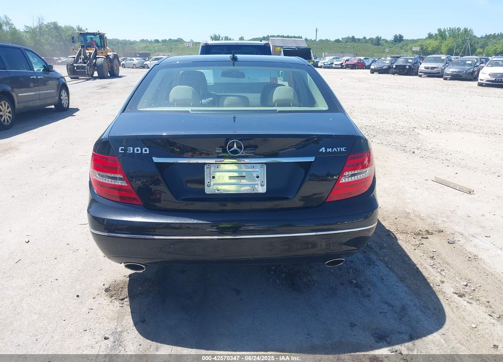 2013 MERCEDES-BENZ C CLASS VIN: WDDGF8ABXDR247478