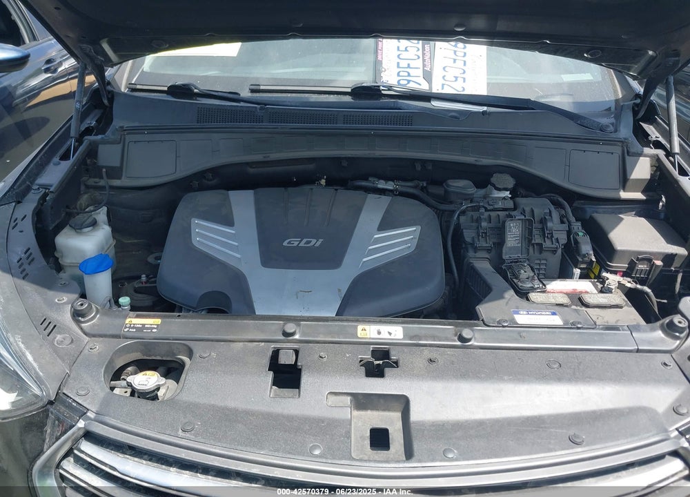2017 HYUNDAI SANTA FE VIN: KM8SM4HF0HU219036