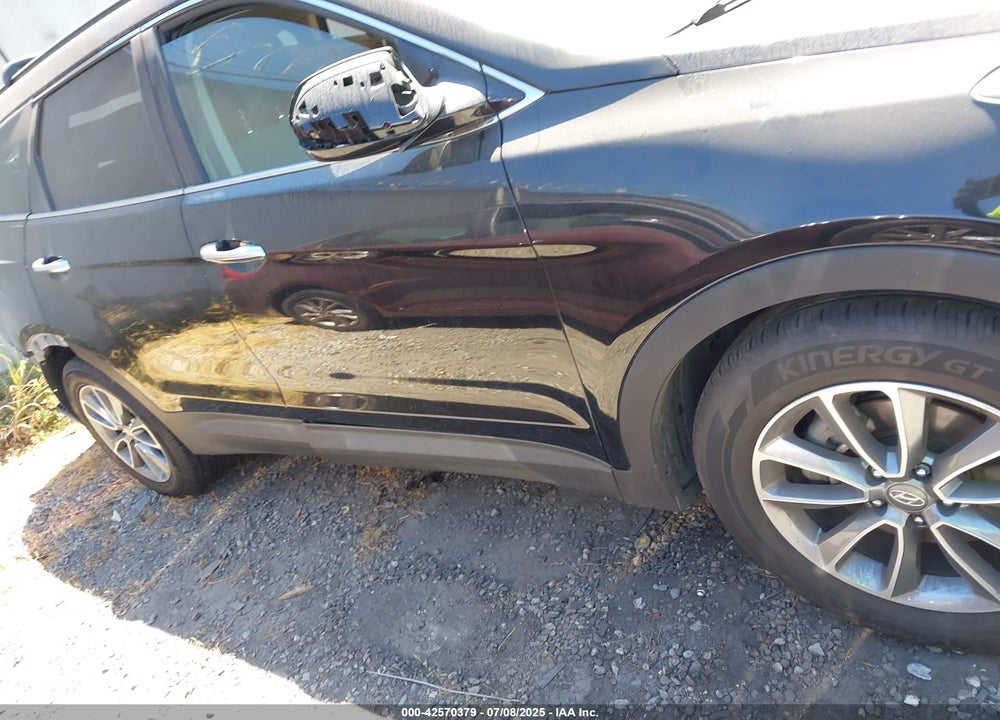 2017 HYUNDAI SANTA FE VIN: KM8SM4HF0HU219036