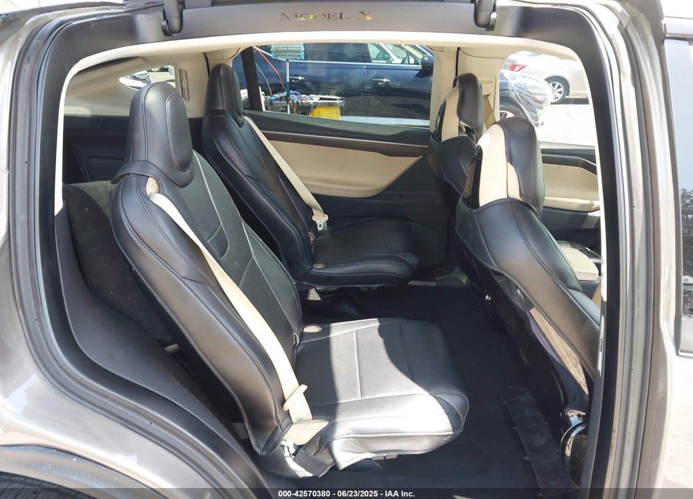 2016 TESLA MODEL X 60D/70D/75D/90D/P100D VIN: 5YJXCBE26GF005694