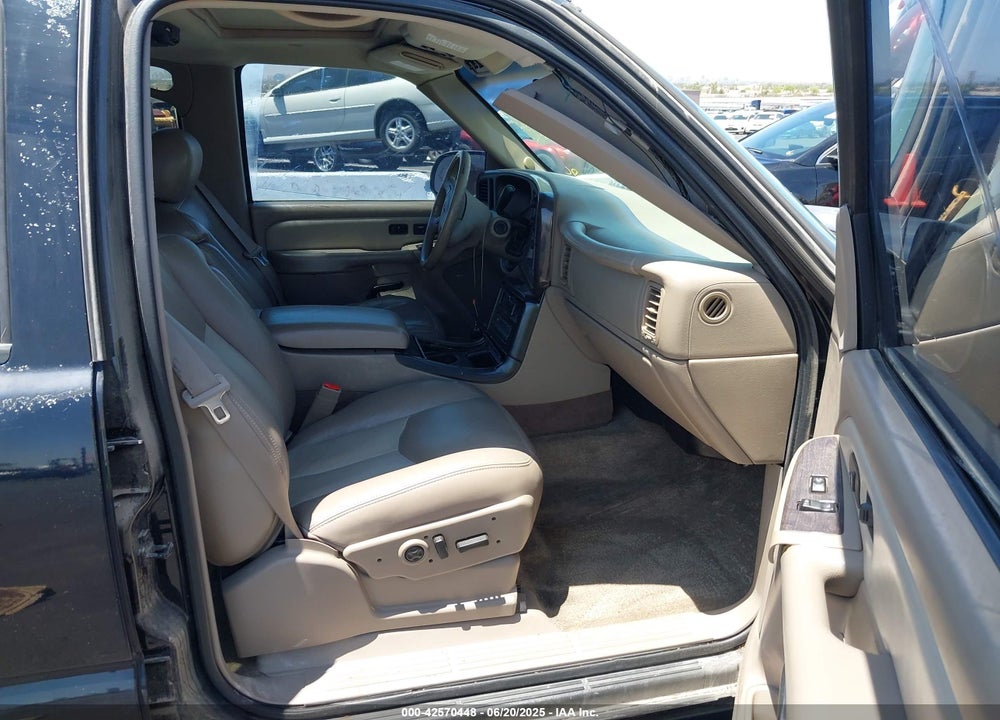 2003 GMC YUKON XL 1500 DENALI VIN: 1GKFK66U23J324300