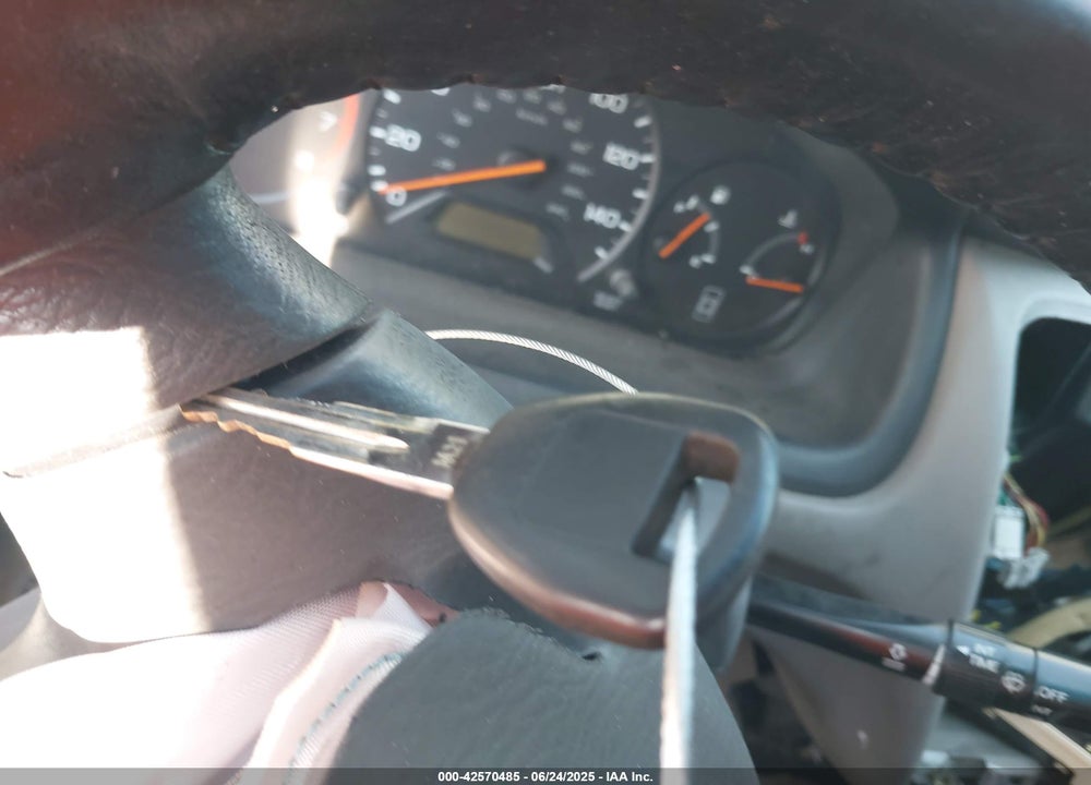 1999 HONDA ACCORD EX VIN: 1HGCG5558XA079627