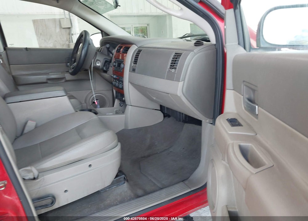 2005 DODGE DURANGO SLT VIN: 1D8HD48N85F607476