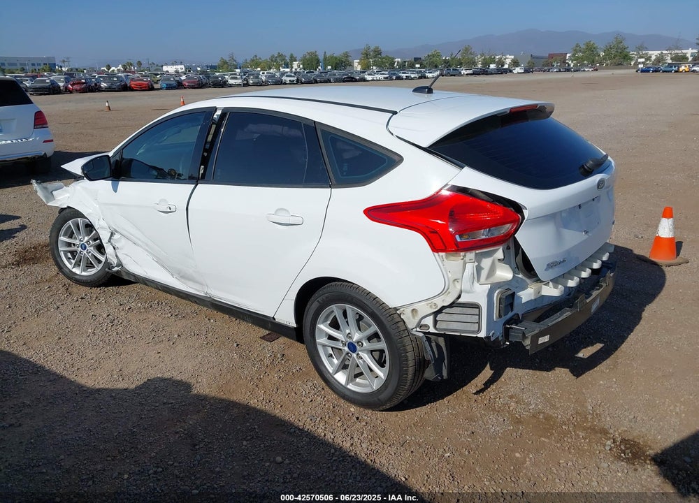 2017 FORD FOCUS SE VIN: 1FADP3K2XHL224695