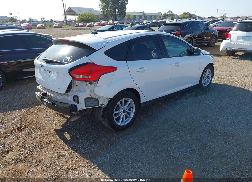 2017 FORD FOCUS SE VIN: 1FADP3K2XHL224695