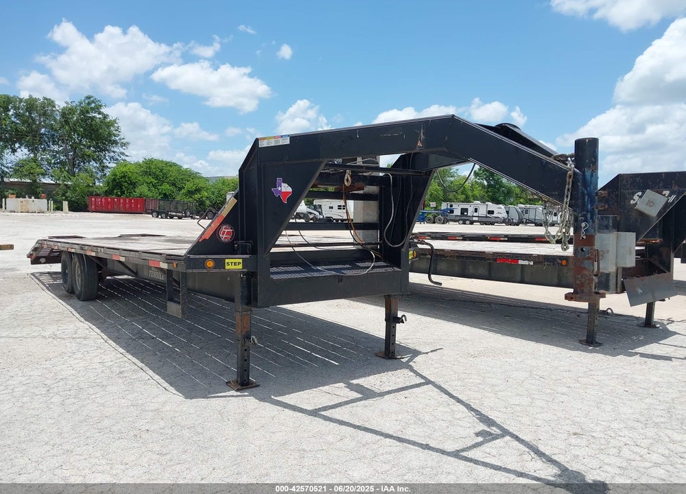 2021 LONGHORN TRAILER VIN: 5J2GS2727ME023968