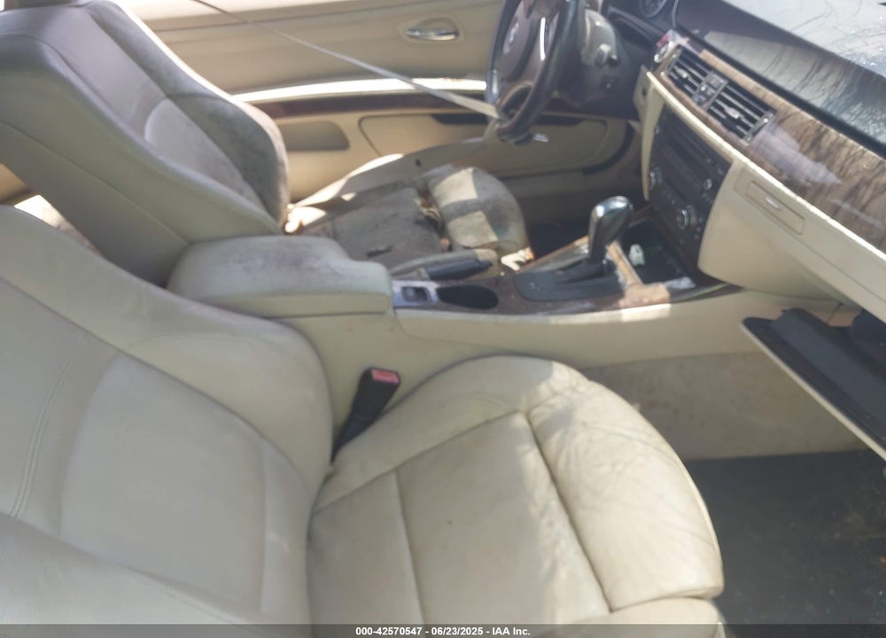2009 BMW 328I VIN: WBAWL13509PX26053
