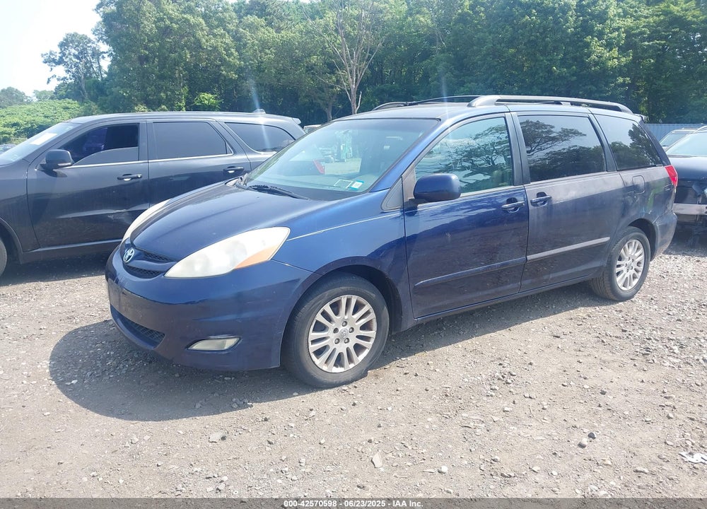 2007 TOYOTA SIENNA XLE VIN: 5TDZK22C87S002915