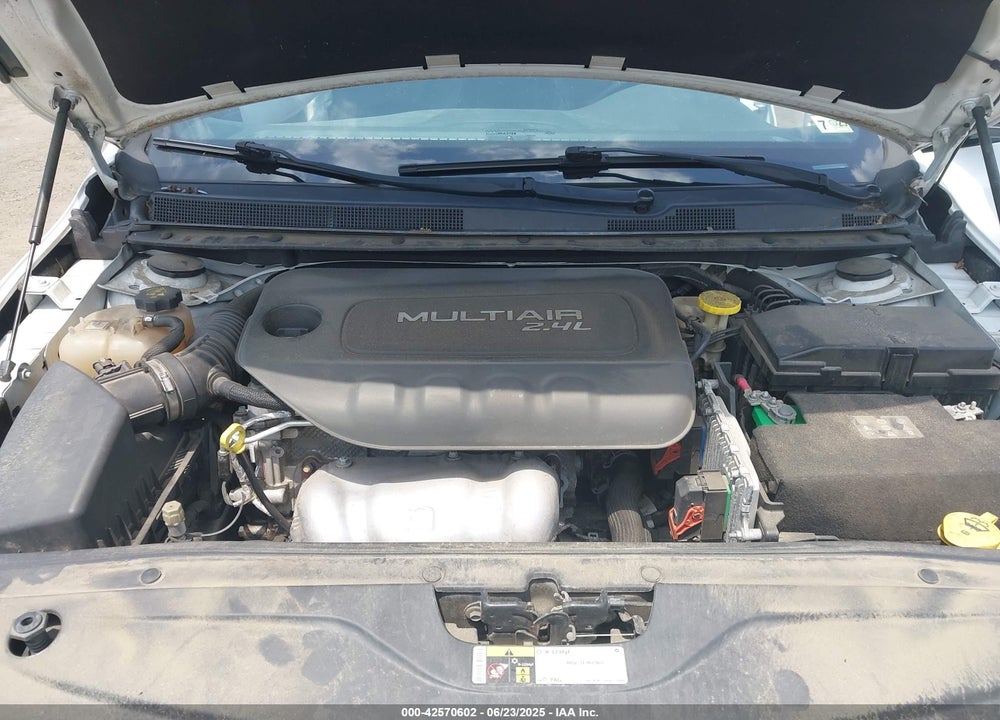 2016 CHRYSLER 200 S VIN: 1C3CCCBB9GN138870