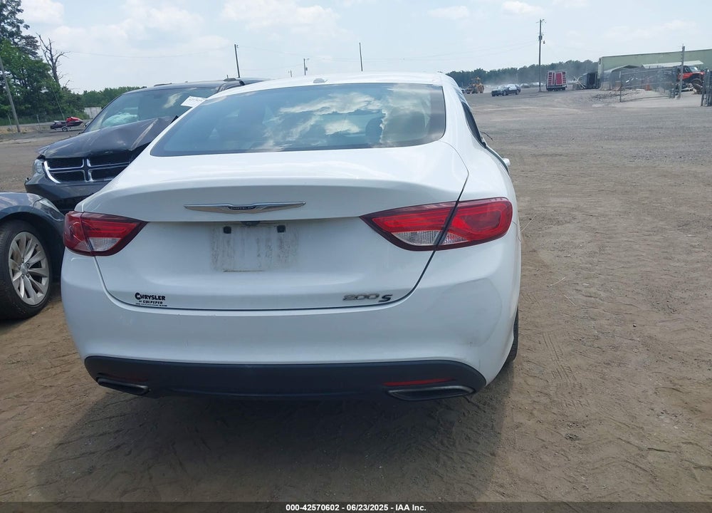 2016 CHRYSLER 200 S VIN: 1C3CCCBB9GN138870
