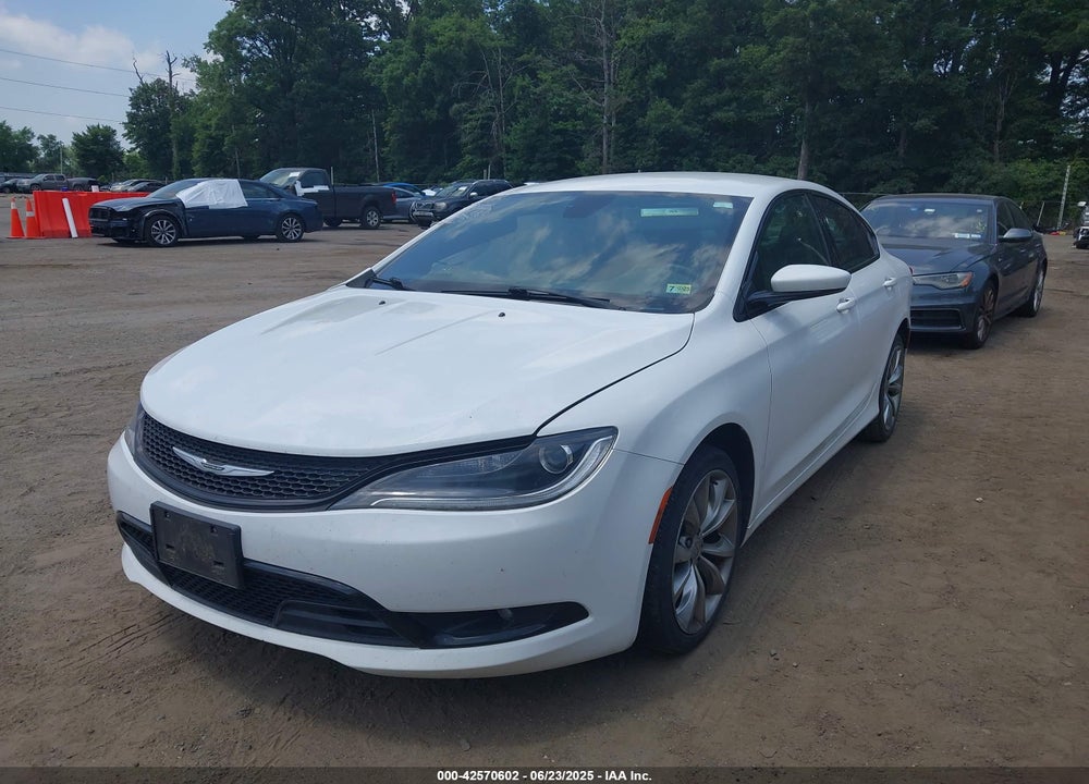 2016 CHRYSLER 200 S VIN: 1C3CCCBB9GN138870