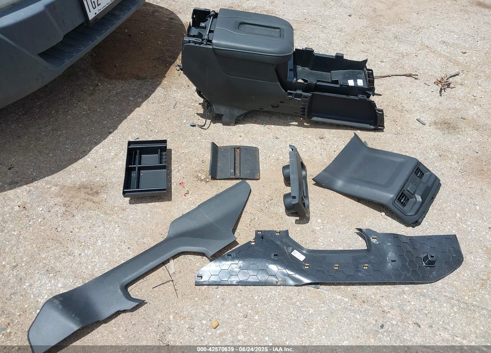 2020 CHEVROLET SILVERADO 1500 VIN: 3GCPWDED0LG125709