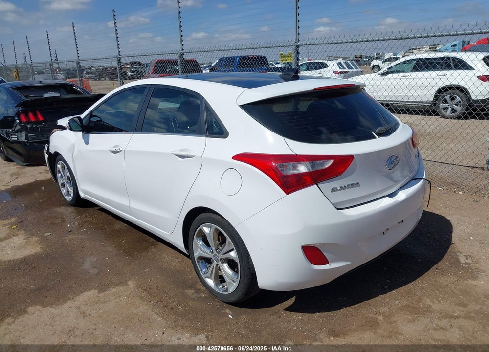 2013 HYUNDAI ELANTRA GT VIN: KMHD35LE4DU063769