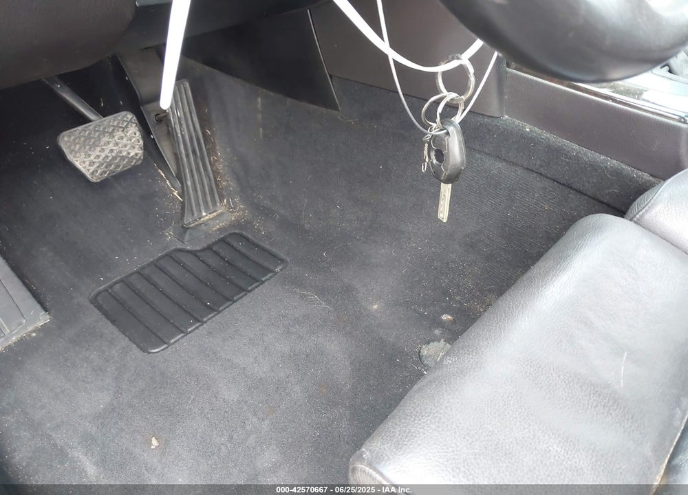 2005 BMW 530I VIN: WBANA73575B818739
