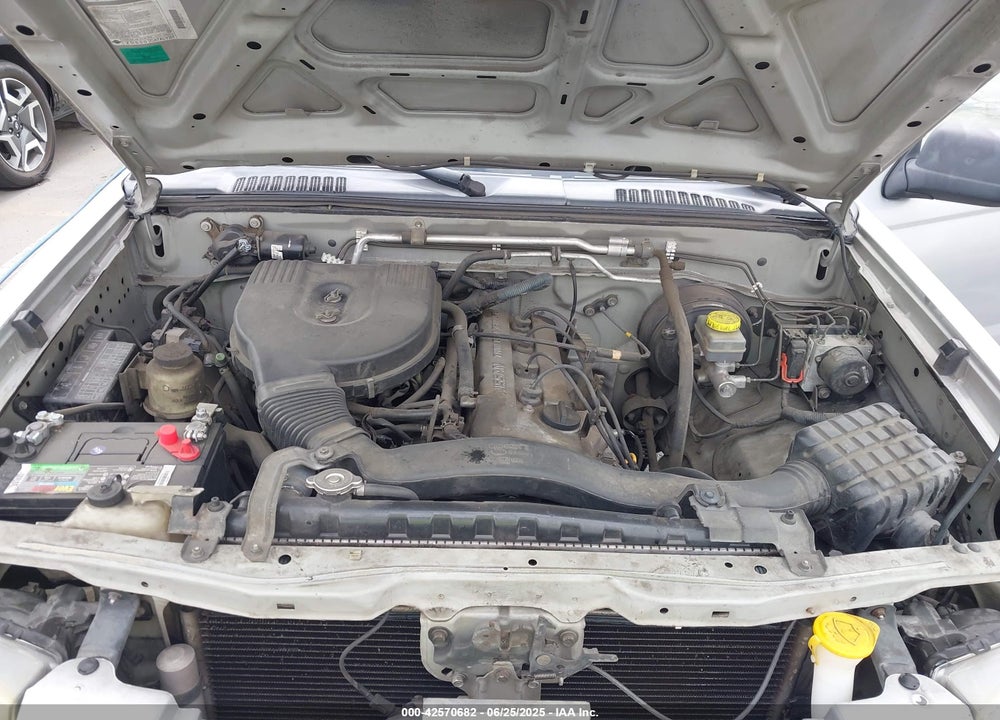 2004 NISSAN FRONTIER XE VIN: 1N6DD26T14C476763