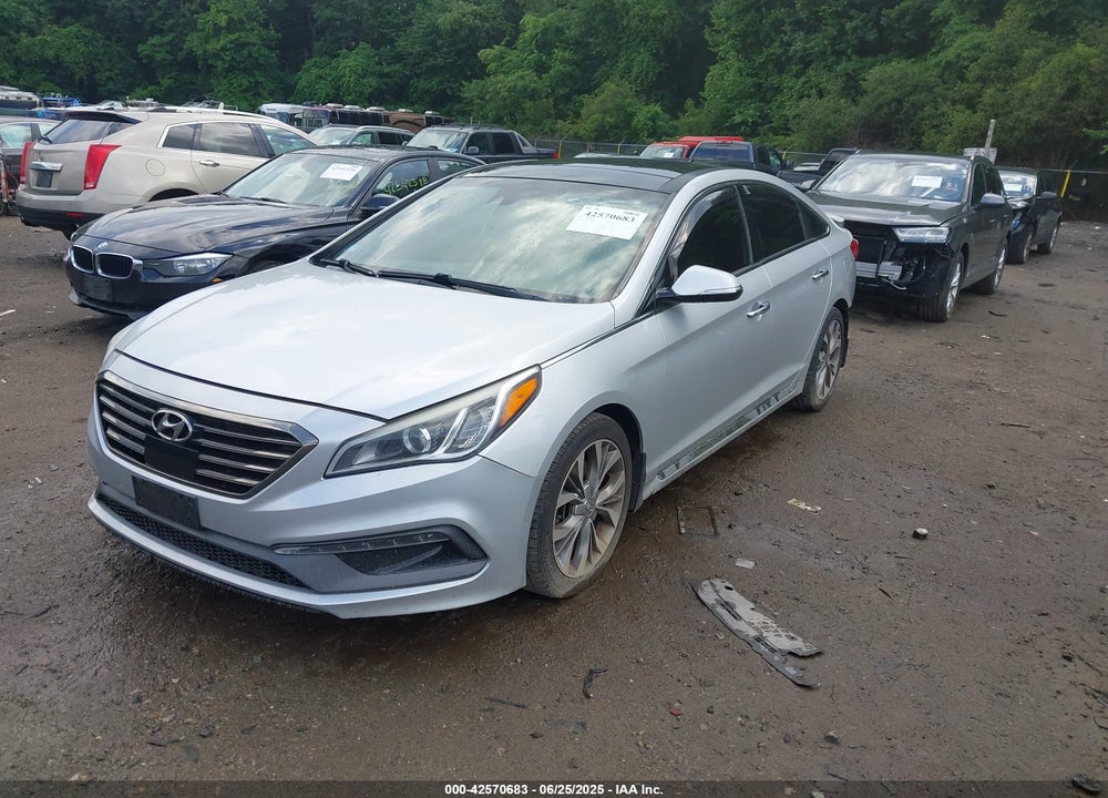 2015 HYUNDAI SONATA VIN: 5NPE34AB6FH113855