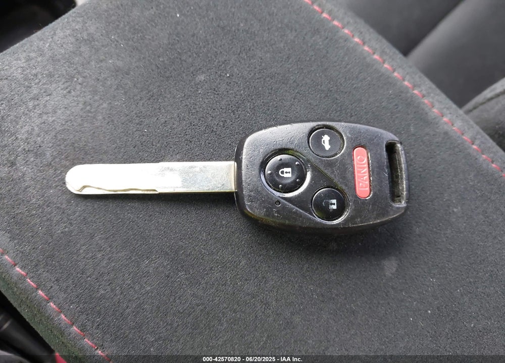 2006 HONDA CIVIC SI VIN: 2HGFG21576H703841