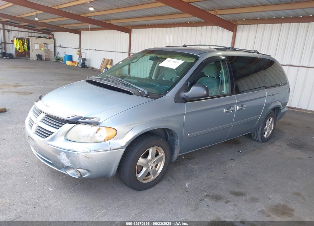 2005 DODGE GRAND CARAVAN SXT VIN: 2D4GP44L45R219775