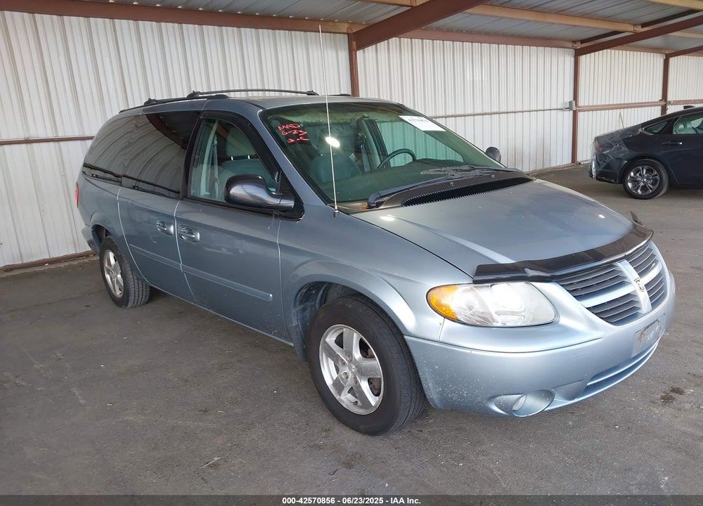 2005 DODGE GRAND CARAVAN SXT VIN: 2D4GP44L45R219775