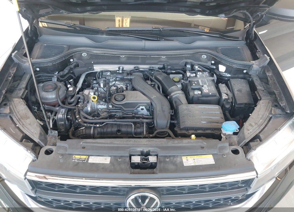 2023 VOLKSWAGEN TAOS VIN: 3VVDX7B20PM382463