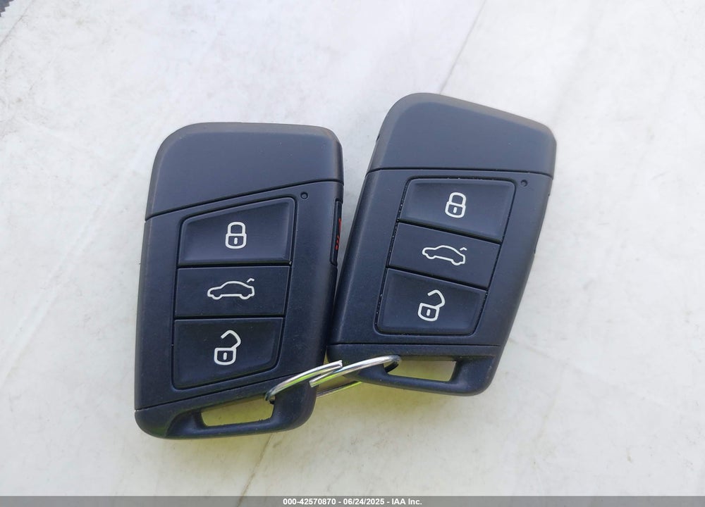2023 VOLKSWAGEN TAOS VIN: 3VVDX7B20PM382463