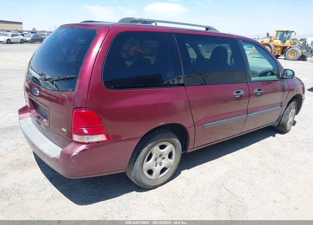 2007 FORD FREESTAR SE VIN: 2FMZA51627BA00638