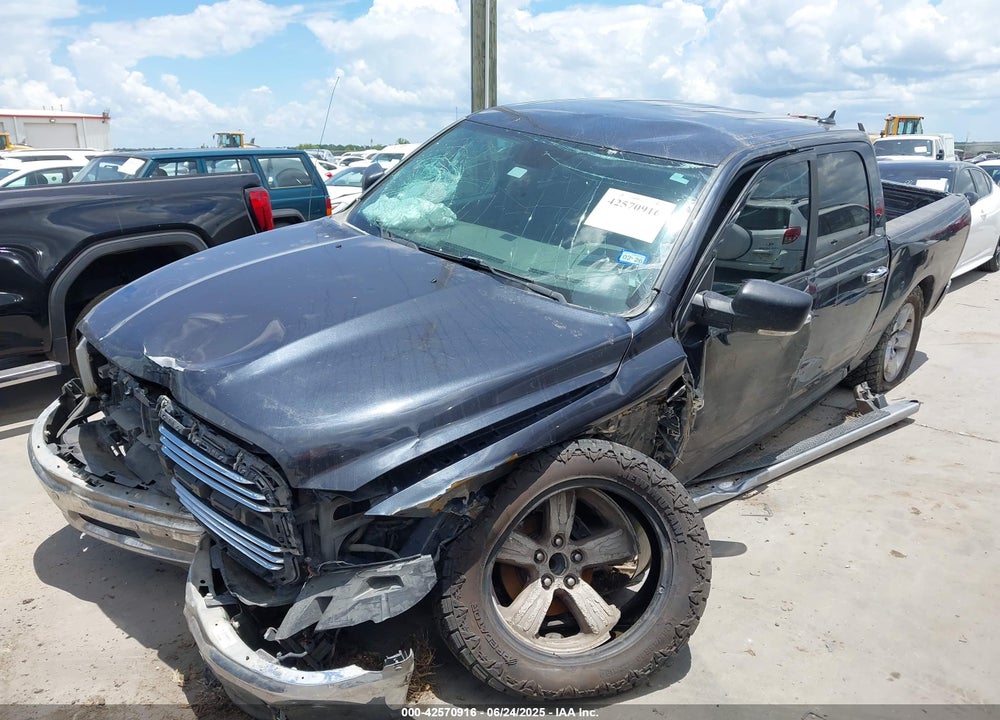 2015 RAM 1500 VIN: 1C6RR6LM8FS634773