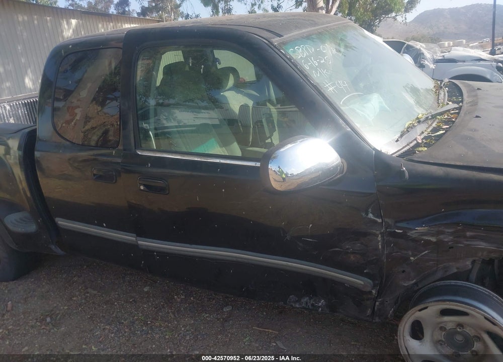 2003 TOYOTA TUNDRA SR5 V8 VIN: 5TBRT34133S347738